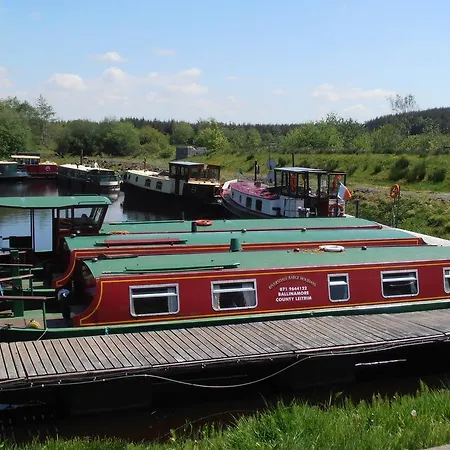 ゲストハウス Riversdale Farm 3*