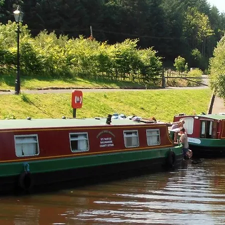 ゲストハウス Riversdale Farm 3*